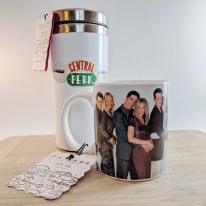 *SOLD*🎉Host Pick!🎉 FRIENDS TV Show Coffee Mug + Tumbler Central Perk
